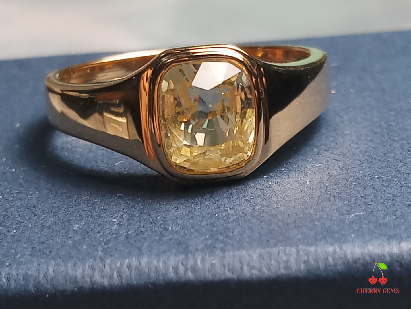 Natural Classic Sunshine Yellow Sapphire Ring