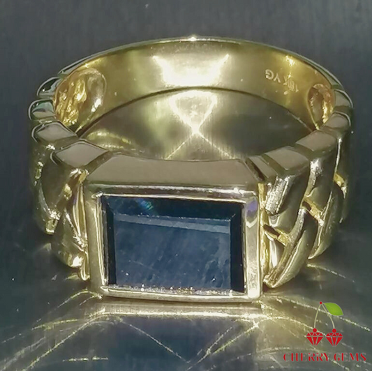 Yellow Gold Ring Black Onyx (𝗟𝗼𝗼𝗸𝗶𝗻𝗴 𝗳𝗼𝗿 𝘀𝗶𝗺𝗶𝗹𝗮𝗿? 𝗖𝗼𝗻𝘁𝗮𝗰𝘁 𝘁𝗵𝗿𝗼𝘂𝗴𝗵 𝗪𝗵𝗮𝘁𝘀𝗔𝗽𝗽 𝗯𝗲𝗹𝗼𝘄)