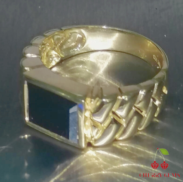 Yellow Gold Ring Black Onyx (𝗟𝗼𝗼𝗸𝗶𝗻𝗴 𝗳𝗼𝗿 𝘀𝗶𝗺𝗶𝗹𝗮𝗿? 𝗖𝗼𝗻𝘁𝗮𝗰𝘁 𝘁𝗵𝗿𝗼𝘂𝗴𝗵 𝗪𝗵𝗮𝘁𝘀𝗔𝗽𝗽 𝗯𝗲𝗹𝗼𝘄)