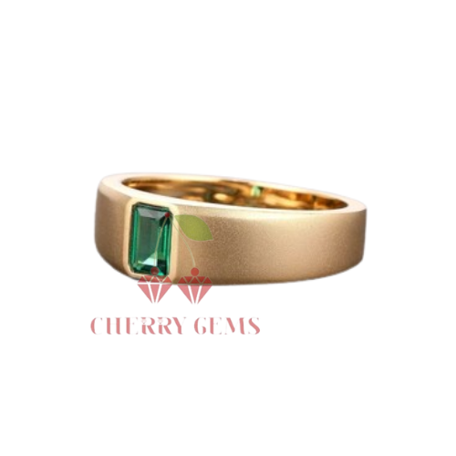 Emerald Embellishment: Gold Ring