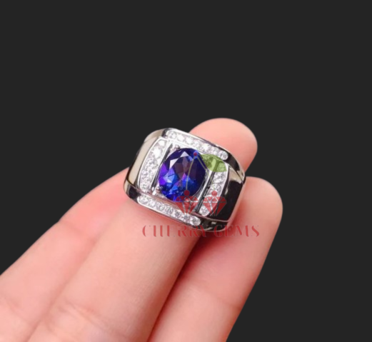 Dazzling Tanzanite Treasure: Premium Gemstone Ring