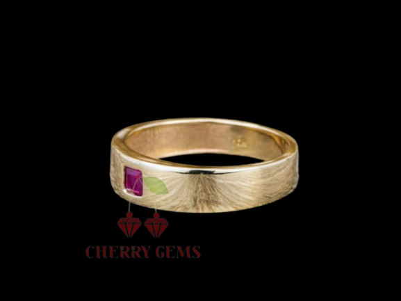 Ruby Charm: Classic Gold Band