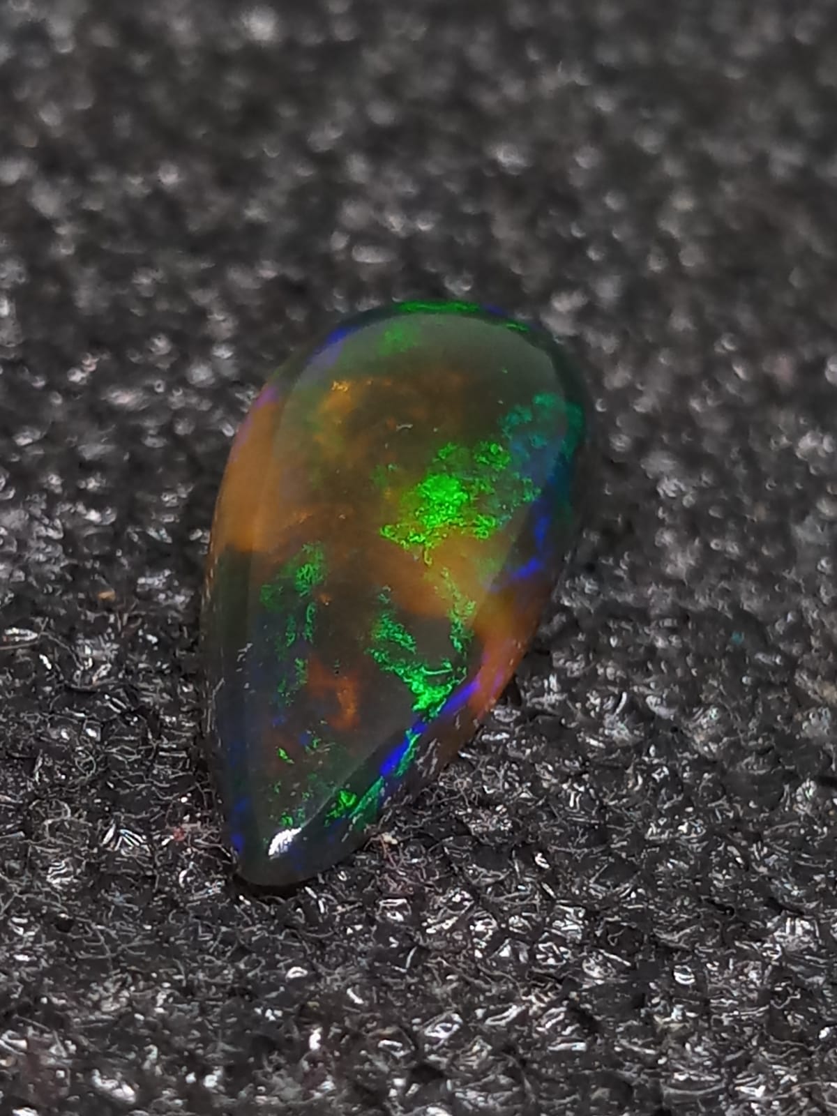 Natural Black Opal: Dark Mirage Opal 5.90cts- BO2 (24)