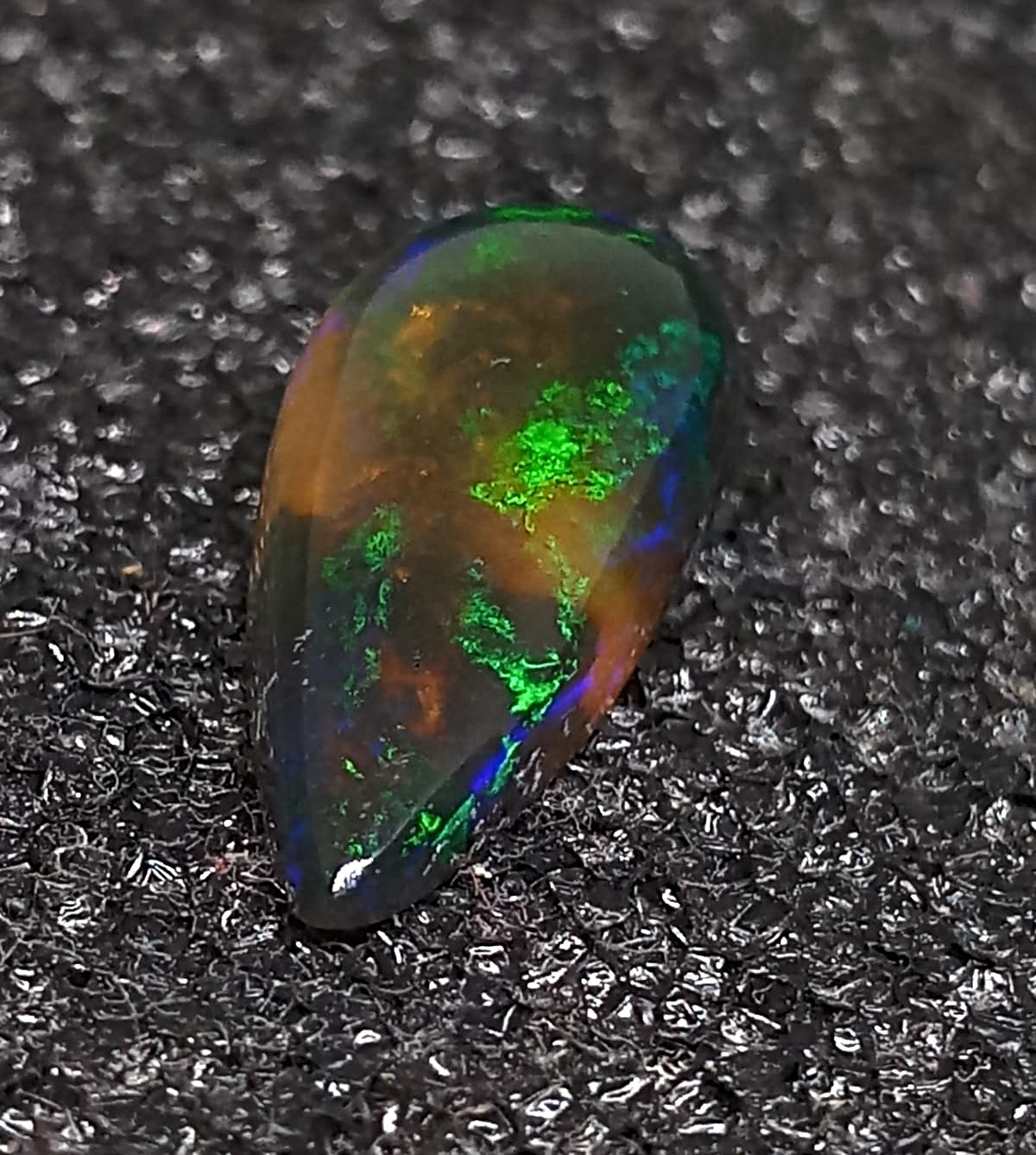 Natural Black Opal: Dark Mirage Opal 5.90cts- BO2 (24)