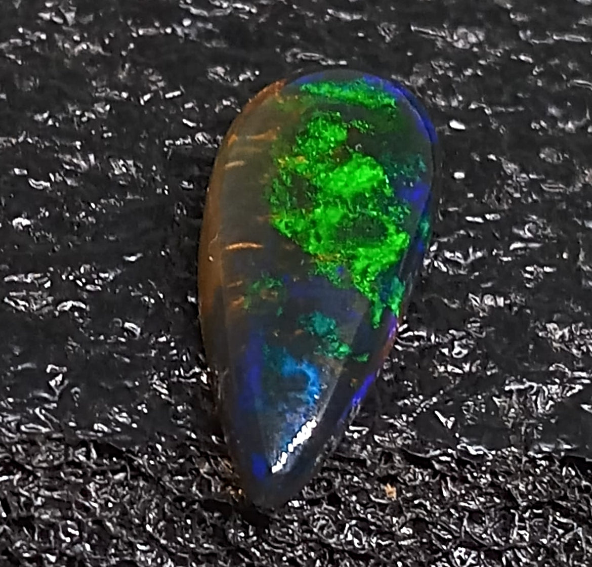 Natural Black Opal: Dark Mirage Opal 5.90cts- BO2 (24)