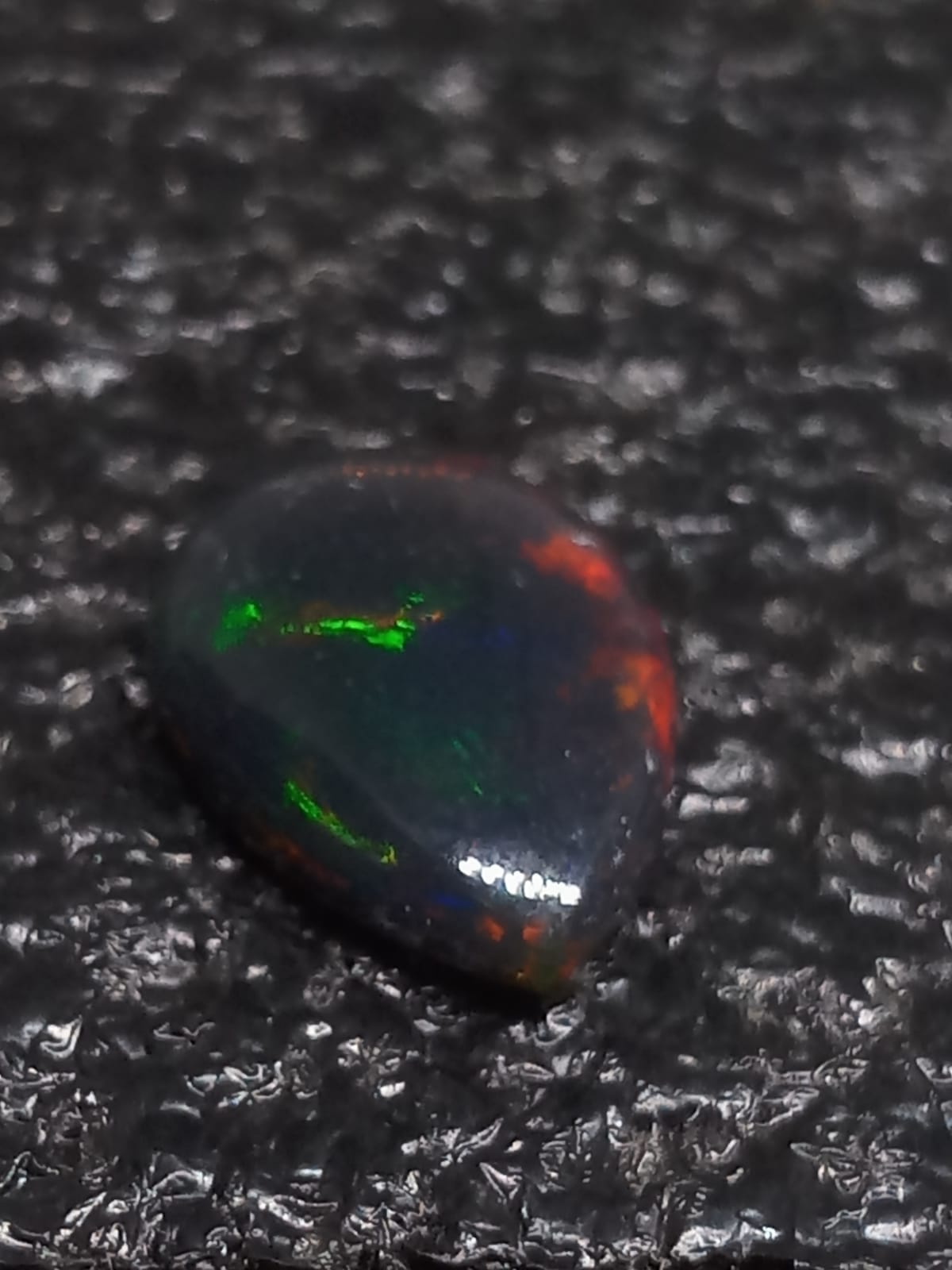 Natural Black Opal: Phantom Spectrum Opal 2.85cts- BO6 (24)