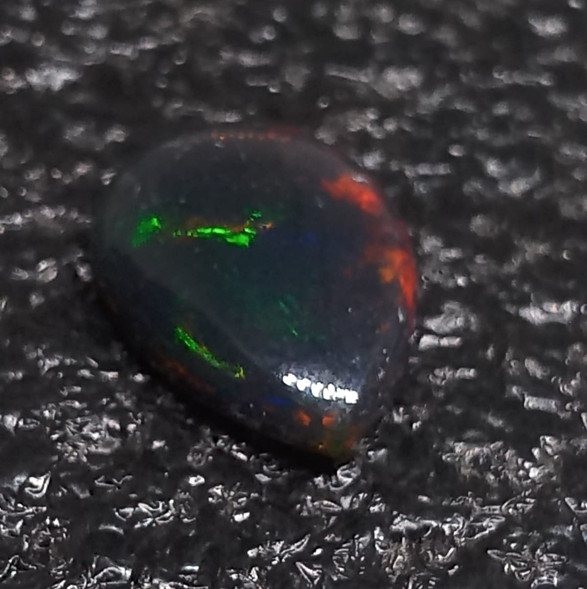 Natural Black Opal: Phantom Spectrum Opal 2.85cts- BO6 (24)