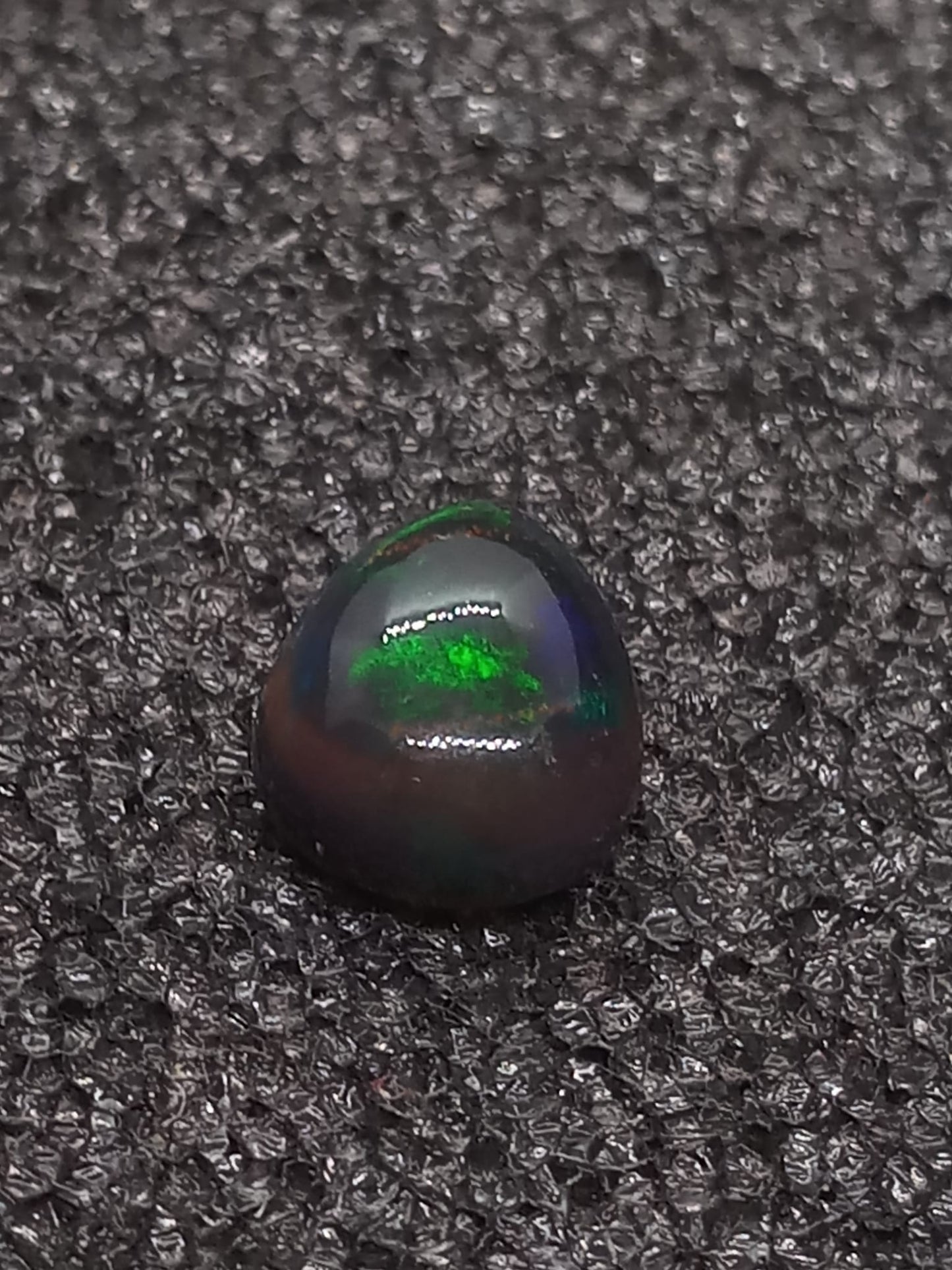 Natural Black Opal: Dark Beauty 4.25cts- BO11 (24)