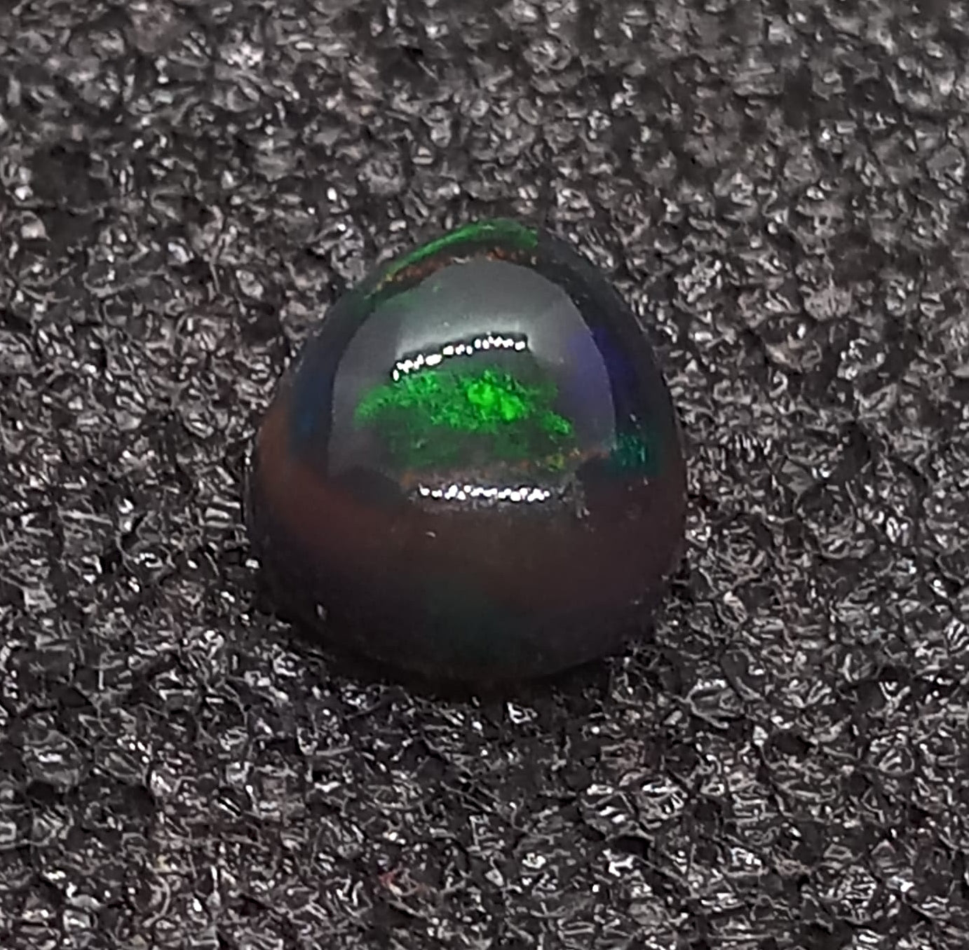 Natural Black Opal: Dark Beauty 4.25cts- BO11 (24)