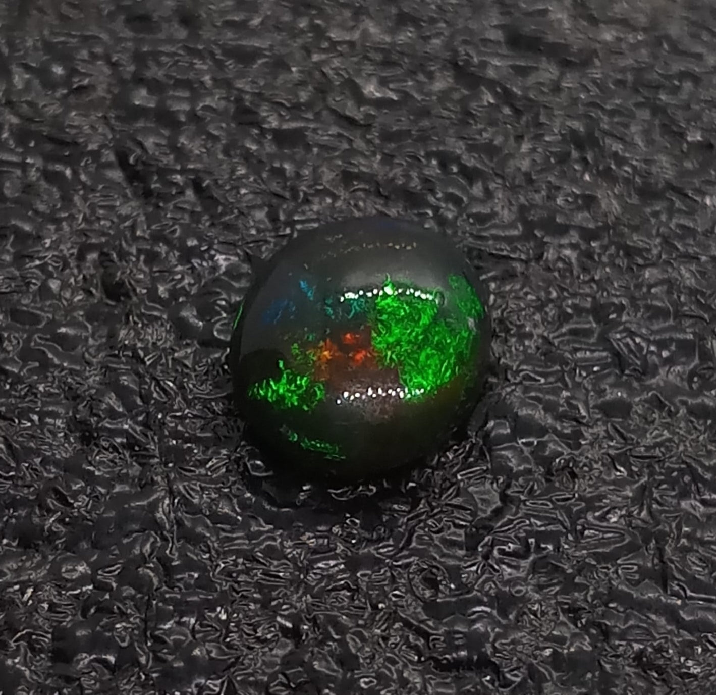 Natural Black Opal: Darklight Spark 1.95cts- BO13 (24)