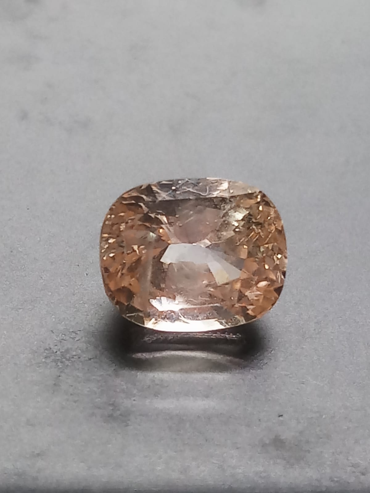 Natural Slightly Pinkish Orange Sapphire: Apricot Blaze  3.08cts- PS4 (24)