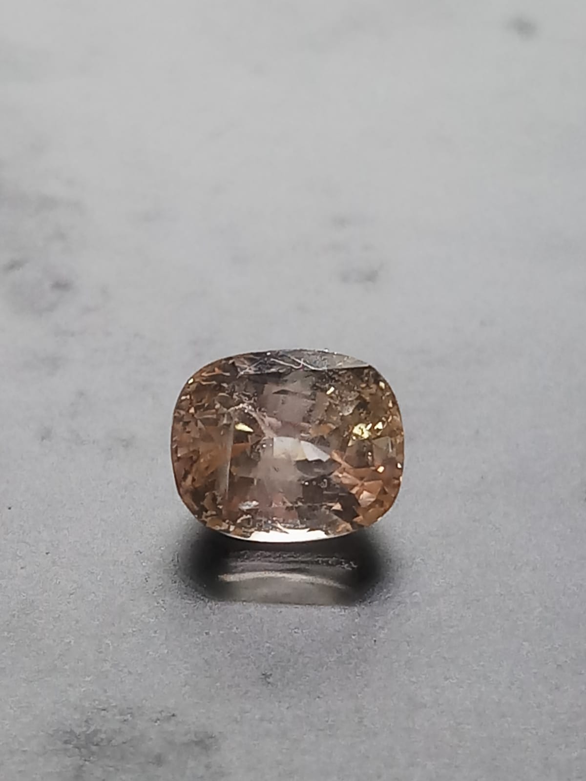 Natural Slightly Pinkish Orange Sapphire: Apricot Blaze  3.08cts- PS4 (24)