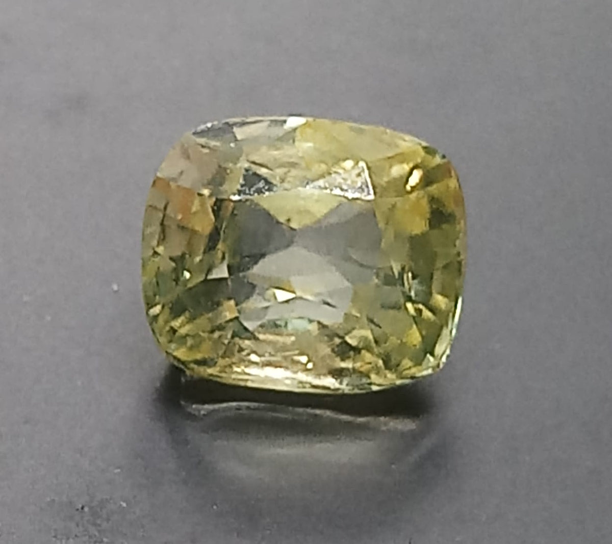 Natural Unheated Yellow Sapphire: Luminous Marigold 3.13cts- YS4 (24)