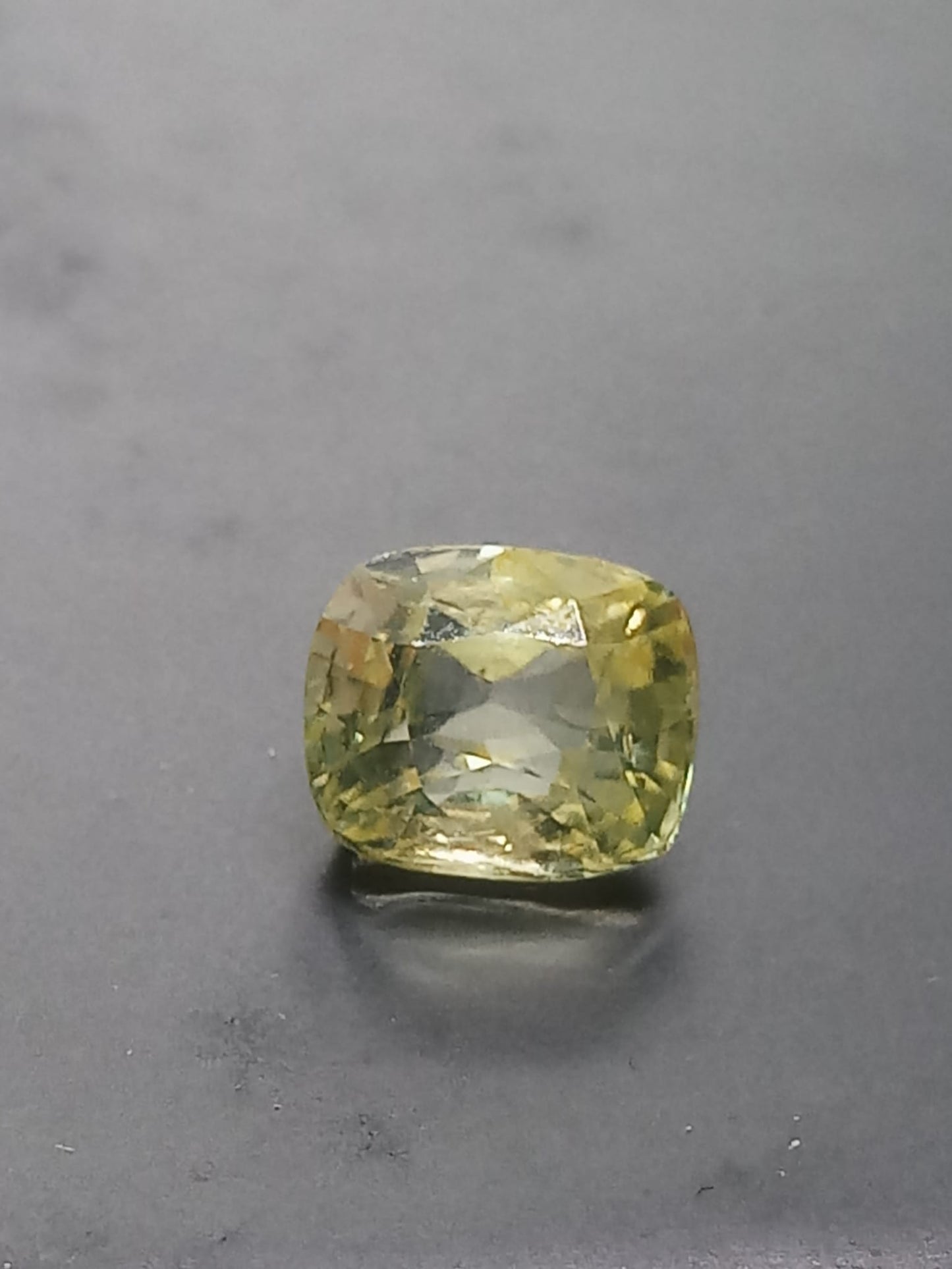 Natural Unheated Yellow Sapphire: Luminous Marigold 3.13cts- YS4 (24)