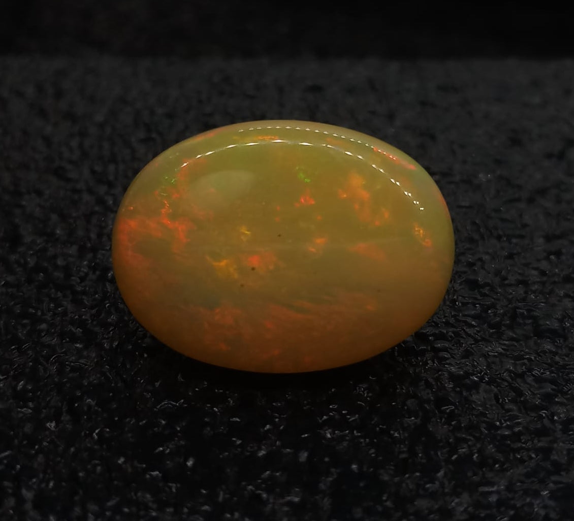 Natural White Opal: Celestial Glimmer 17.8cts- WO2 (24)