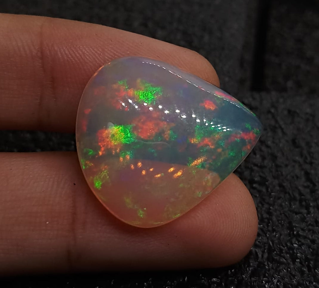 Natural White Opal: Enchanted Luminance 16.5cts- WO24 (24)