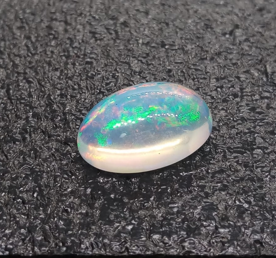 Natural White Opal: Opaline Odyssey 10.65cts- WO23 (24)