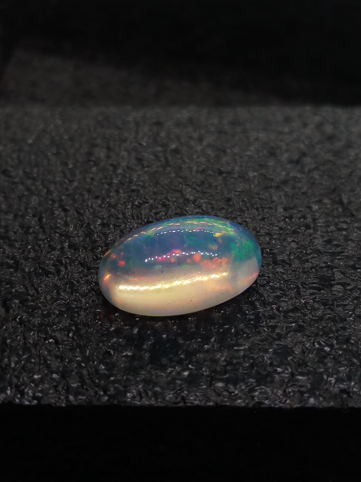 Natural White Opal: Opaline Odyssey 10.65cts- WO23 (24)