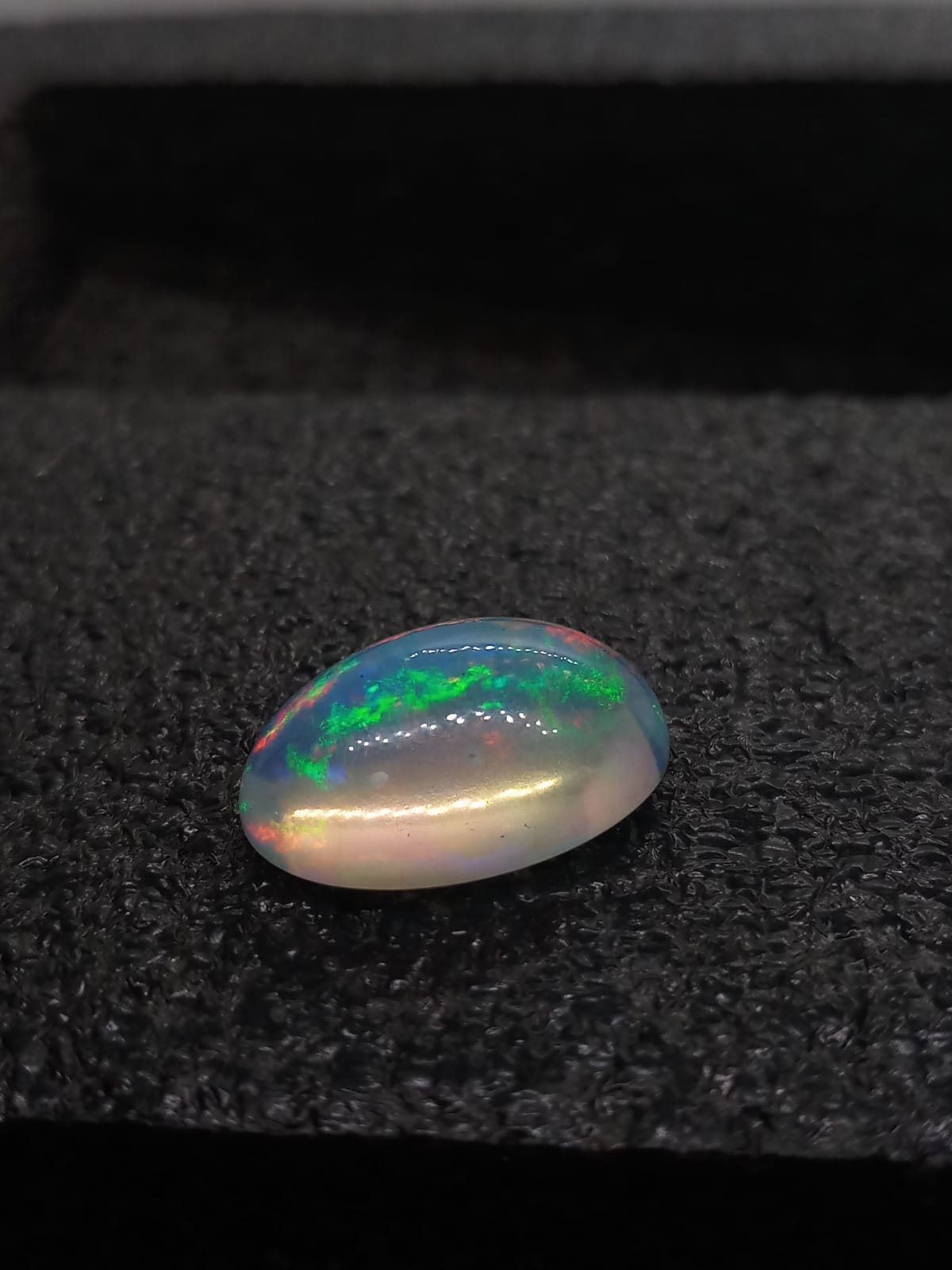 Natural White Opal: Opaline Odyssey 10.65cts- WO23 (24)