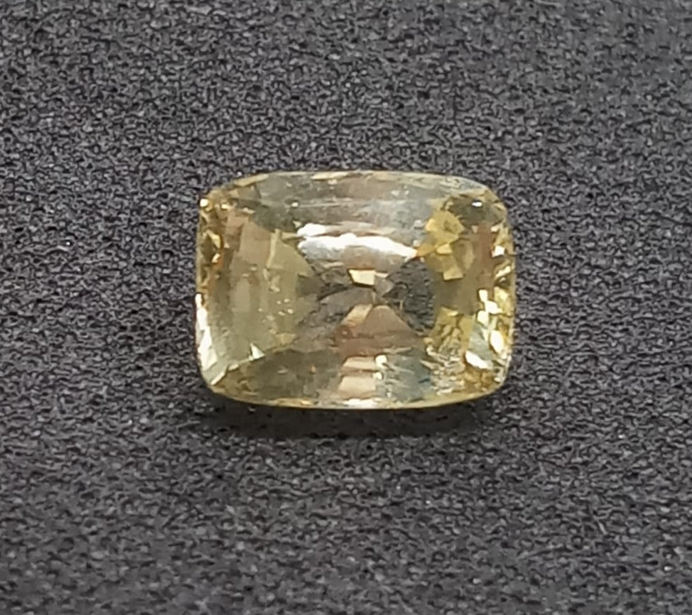 Natural Unheated Yellow Sapphire: Golden Majesty  3.03cts -YS7 (24)