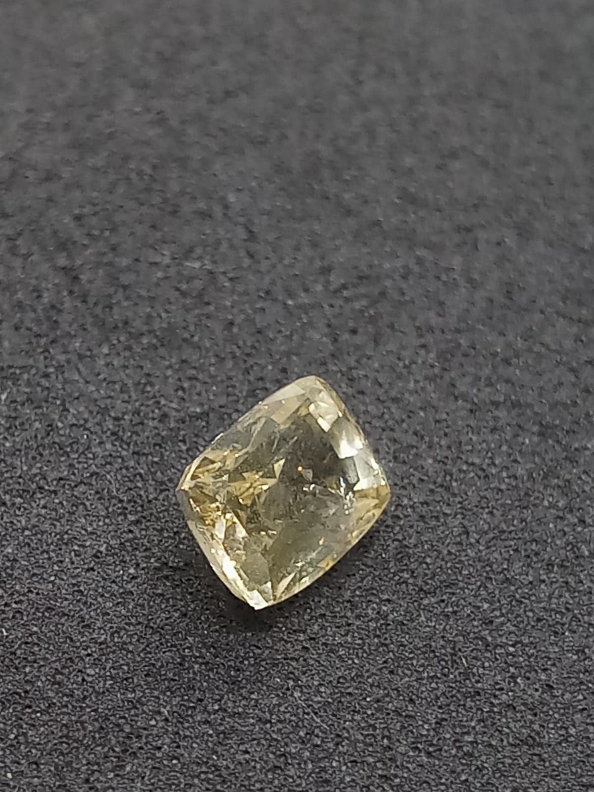 Natural Unheated Yellow Sapphire: Golden Majesty  3.03cts -YS7 (24)