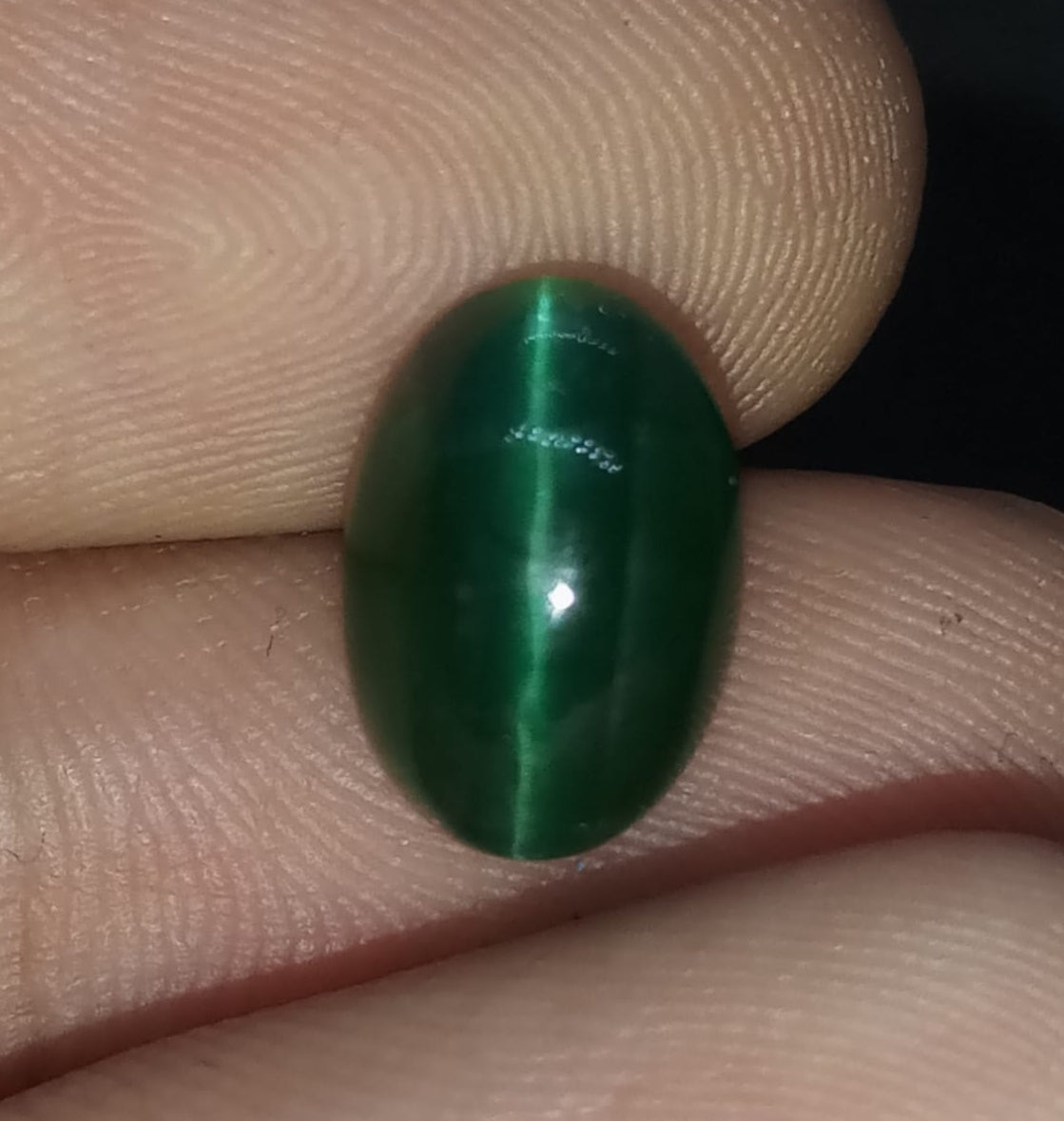 Natural Green Apatite Catseye :Celestial Gaze 4.15cts - AC1 (24)