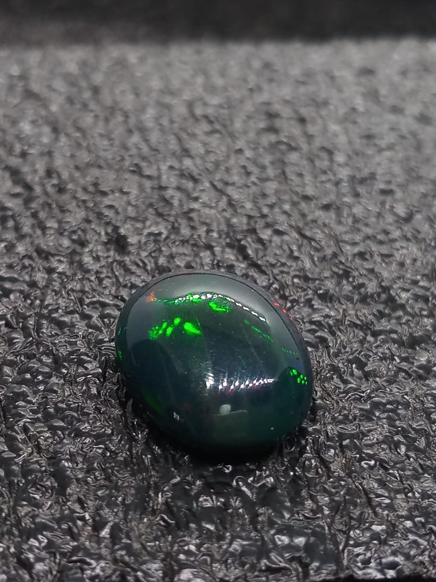 Natural Certified Black Opal: Cosmos Eclipse 4.48cts- BO14 (24)