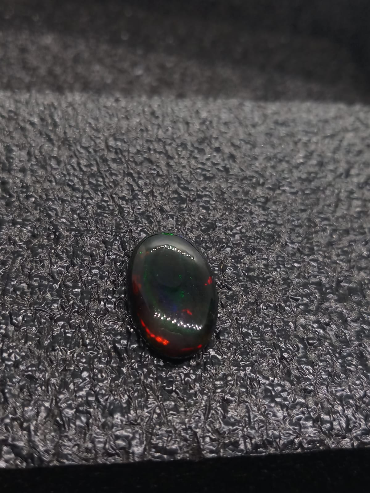 Natural Black Opal: Shadow Essence 4.86cts- BO16 (24)