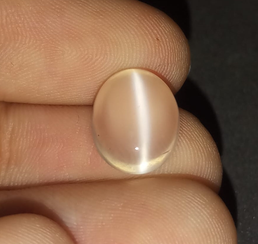 Natural White Moonstone Catseye Gemstone 3.95cts- WMC9 (24)