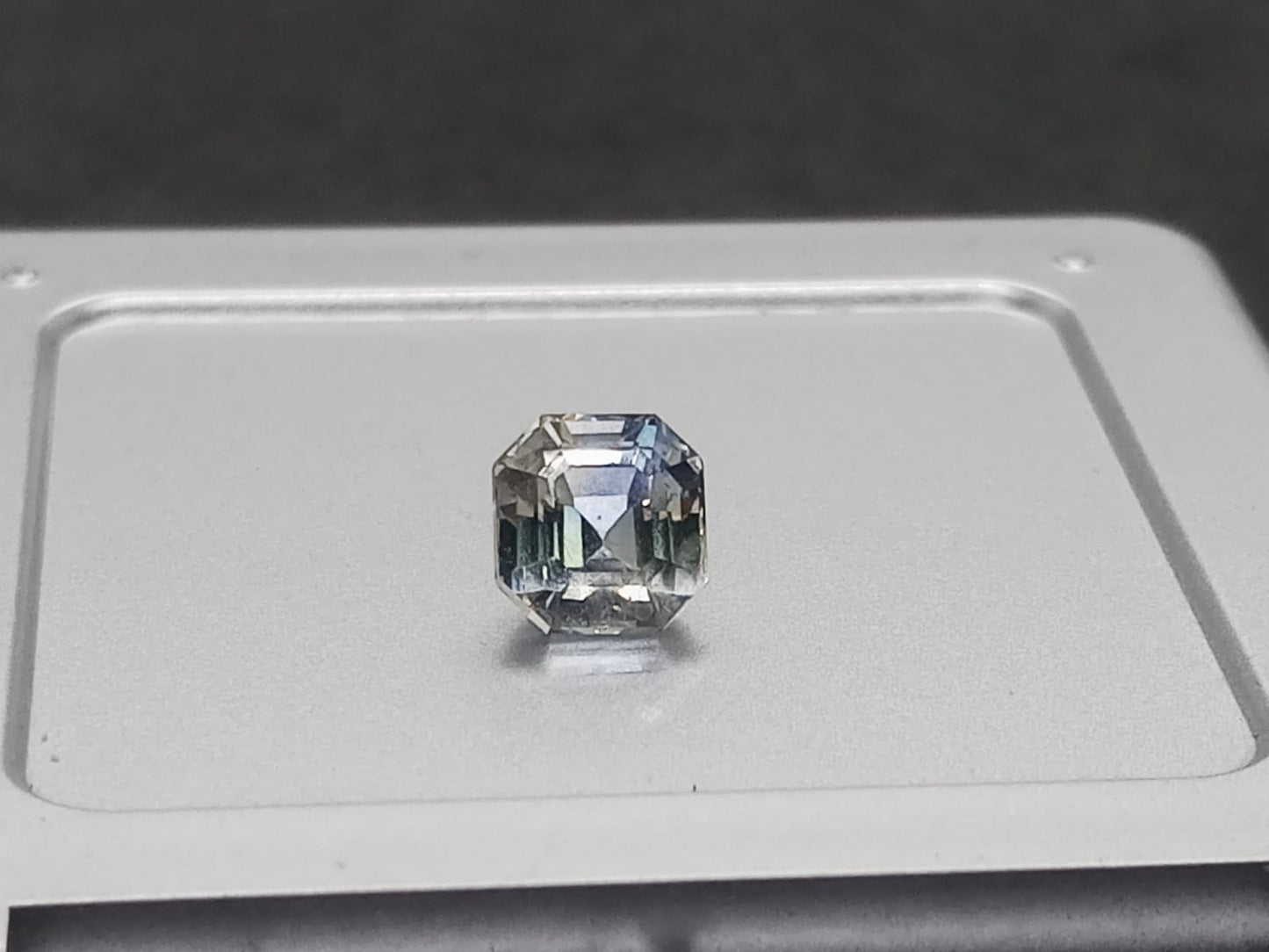 Natural Bi-color Sapphire:  Chromatic Majesty 2.87cts- BSC1 (24)