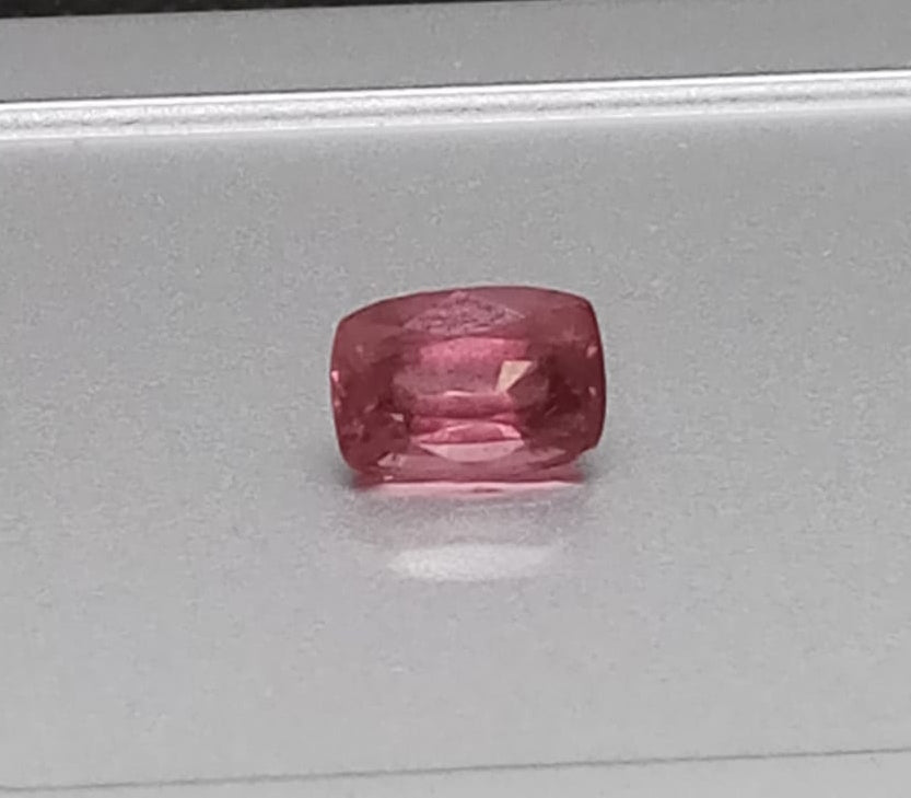 Natural Garnet Gleam A Jewel's Radiance 2.33cts - G1 (24)