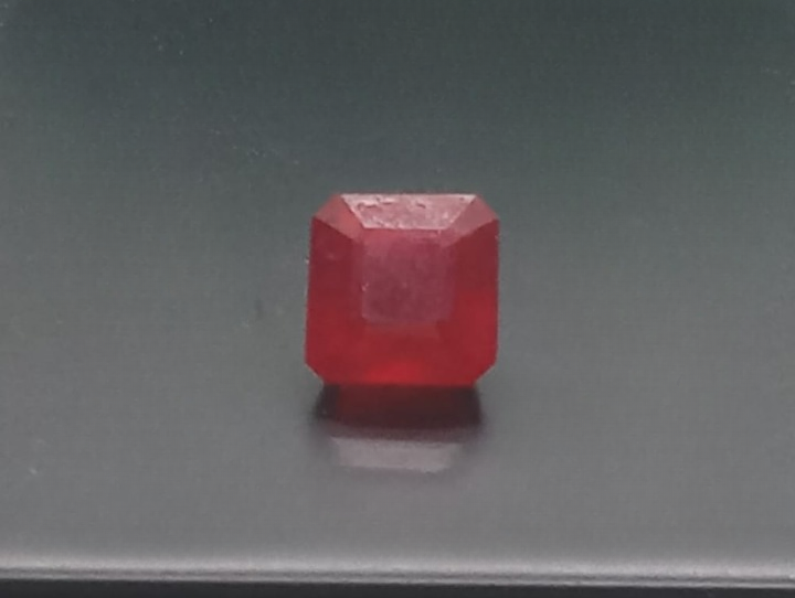 Natural Ruby: Crimson Majesty 5.92cts- R1 (24)