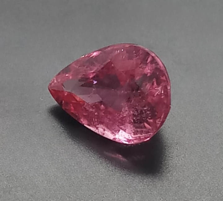 Natural Pear Shaped Tourmaline: HaloTint Jewel 1.95cts- TO03 (24)