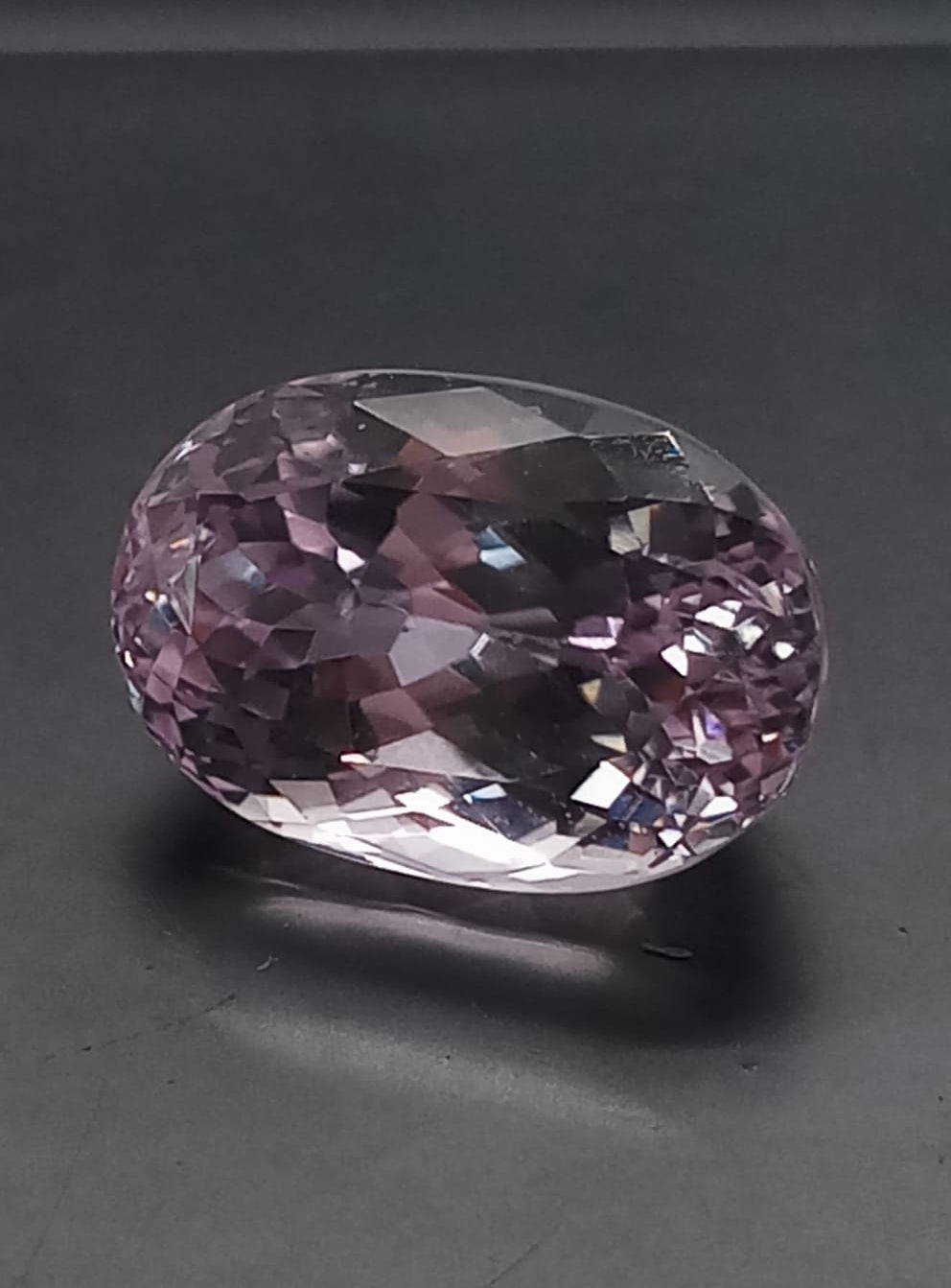 Natural Kunzite: Graceful Glamour 14.6cts- KZ10 (24)