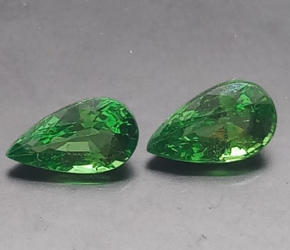 Natural Unique Pair Tsavorite 1.4cts- TS01 (24)