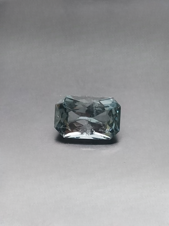 Natural Spinel: Cerulean Spark 1.72cts- SPN124 (24)