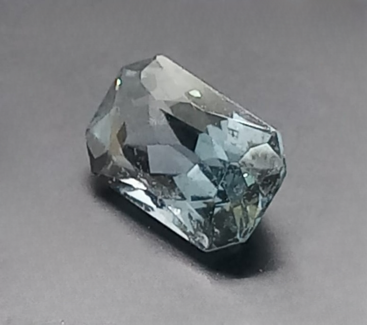 Natural Spinel: Cerulean Spark 1.72cts- SPN124 (24)