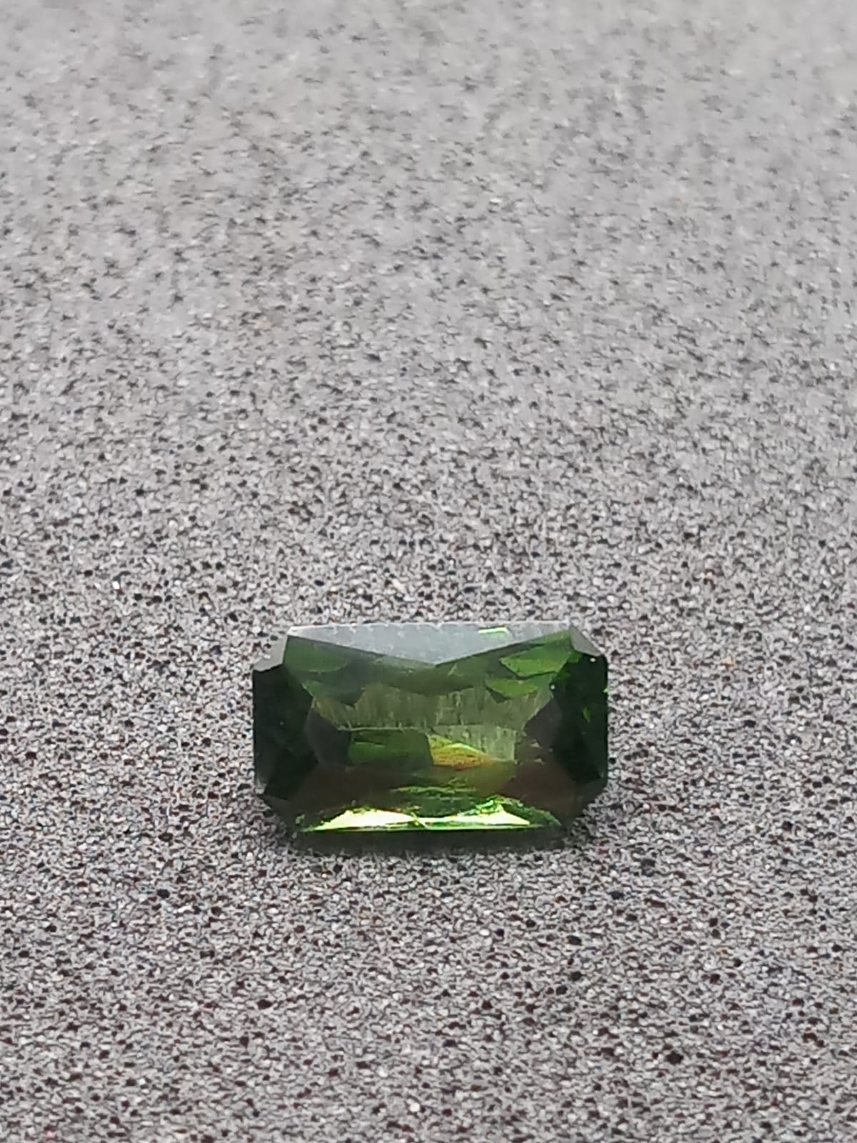 Natural Green Zircon: Mossy Marvel 1.67cts- B30ZIR105 (24)