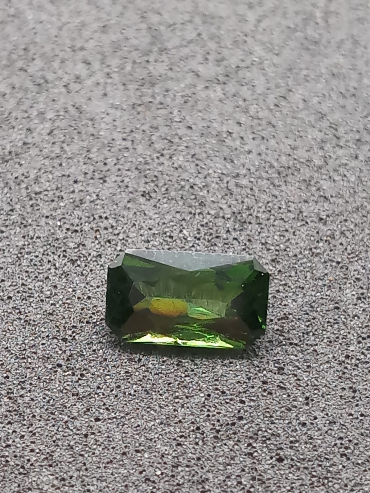 Natural Green Zircon: Mossy Marvel 1.67cts- B30ZIR105 (24)