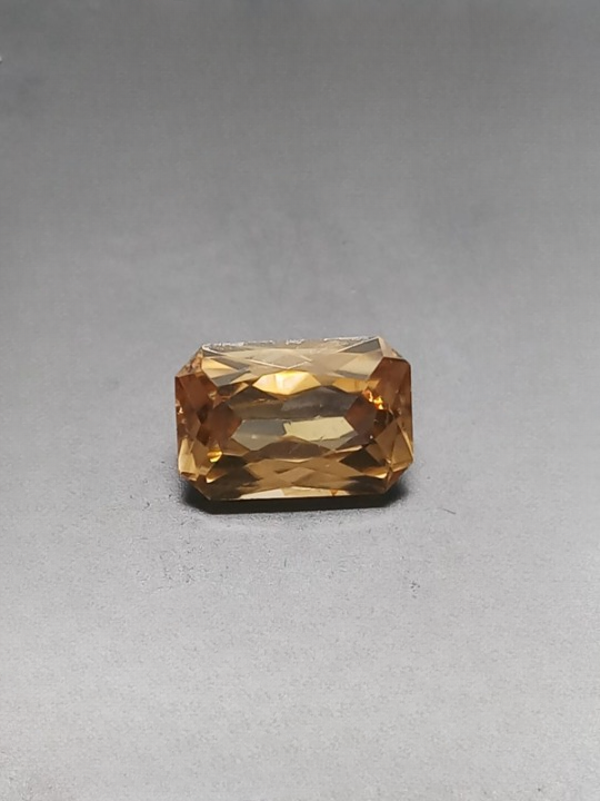 Natural Yellow Zircon: Golden Dawn 1.78cts- B30ZIR102 (24)