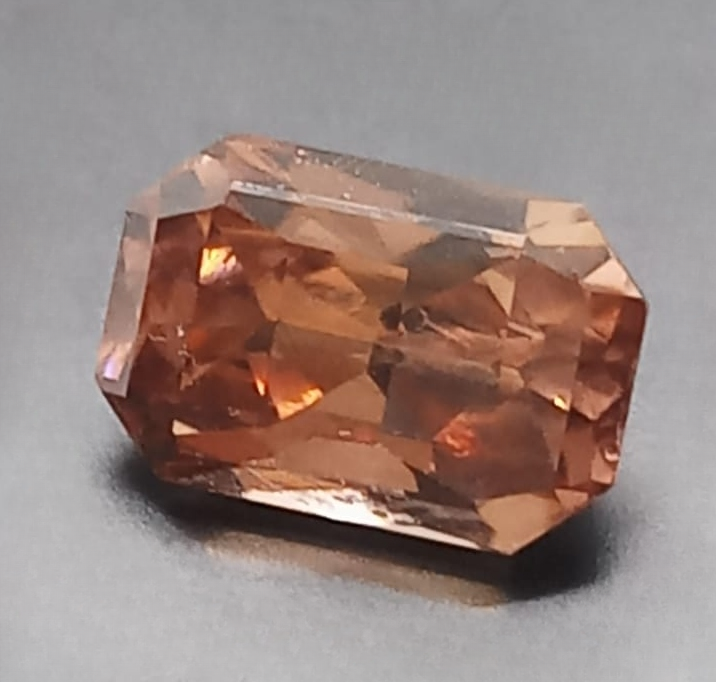 Natural Cinnamon Zircon: Sunset Blaze 2.24cts- B30ZIR103 (24)