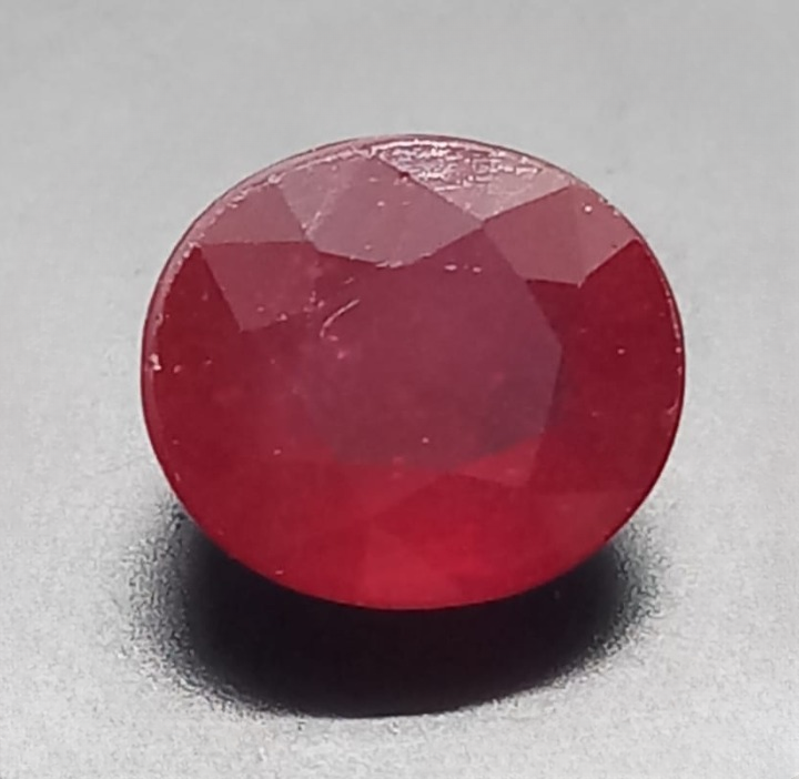 Natural Ruby: Crimson Crest 2.54cts- RUB107 (24)