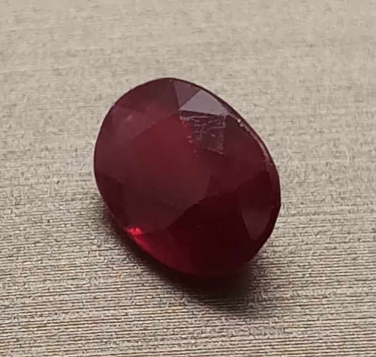 Natural Ruby: Cerise Sparkle 2.13cts- RUB105 (24)