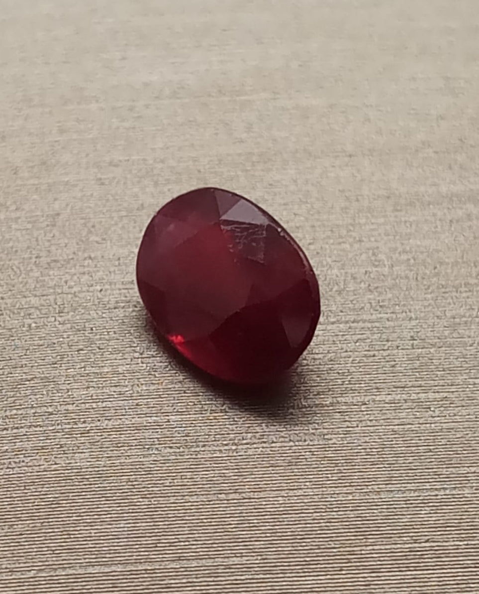 Natural Ruby: Cerise Sparkle 2.13cts- RUB105 (24)