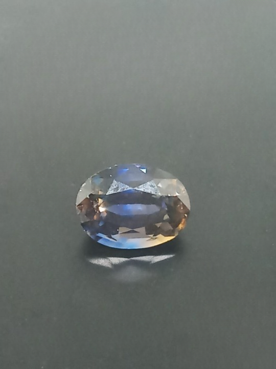 Natural Certified Sapphire: Lemon Breeze 1.53cts- SA10 (24)