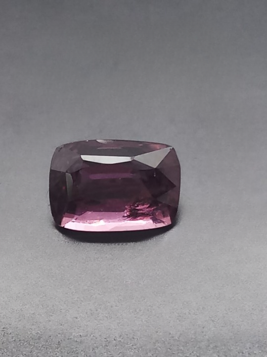 Natural Certified Sapphire: Plum Majesty 2.35cts- SA06 (24)