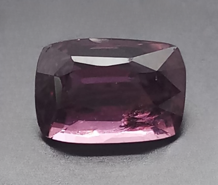 Natural Certified Sapphire: Plum Majesty 2.35cts- SA06 (24)