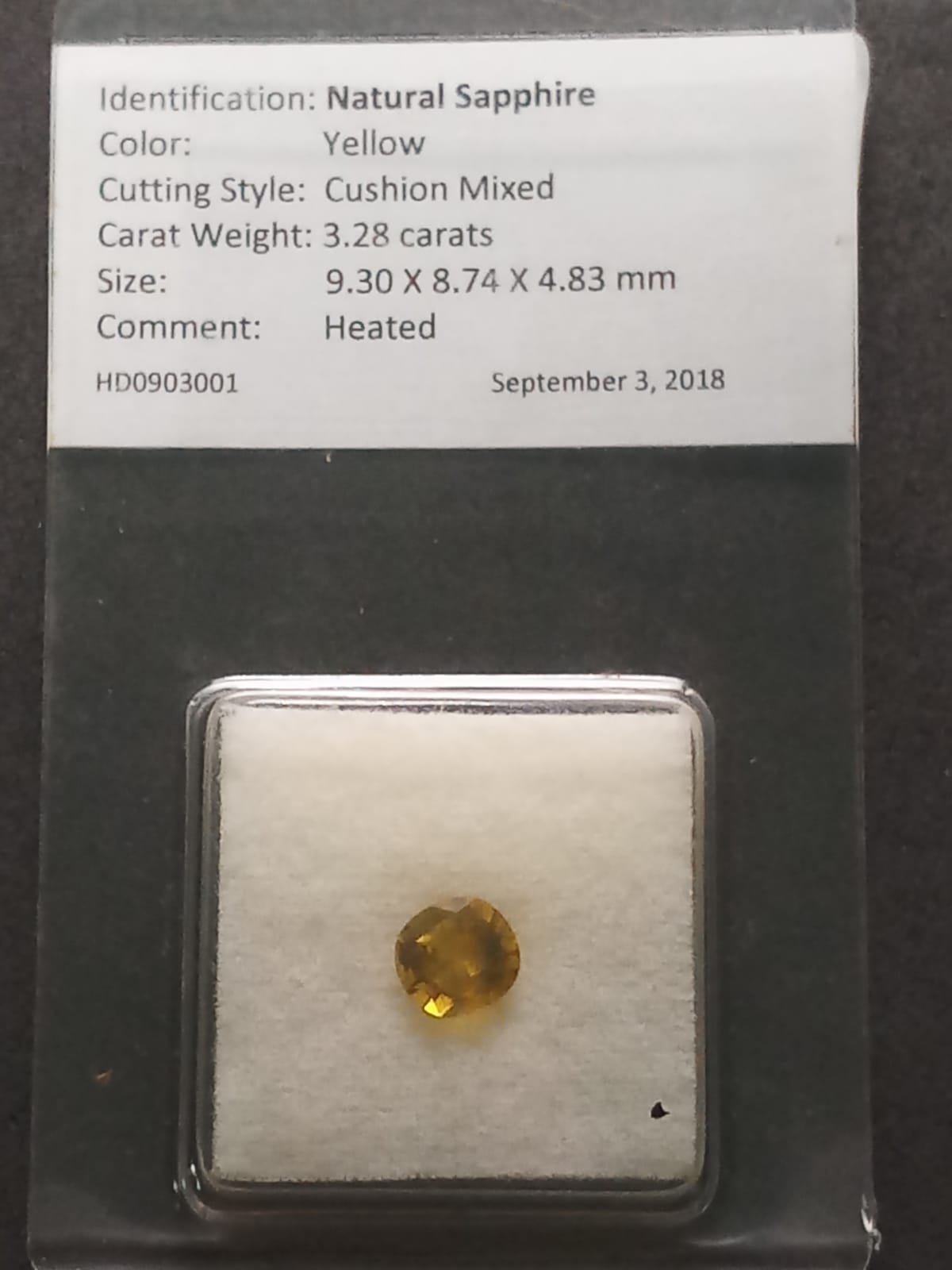 Natural Certified Yellow Sapphire: Sunburst Blaze 3.28cts- SA08 (24)