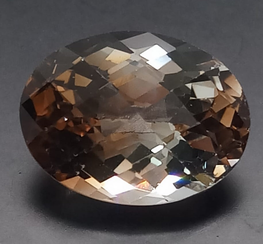 Natural Swiss Lab Certified Oval Shaped Bi-Color Topaz 12.54cts- BCQ102C7 (24)