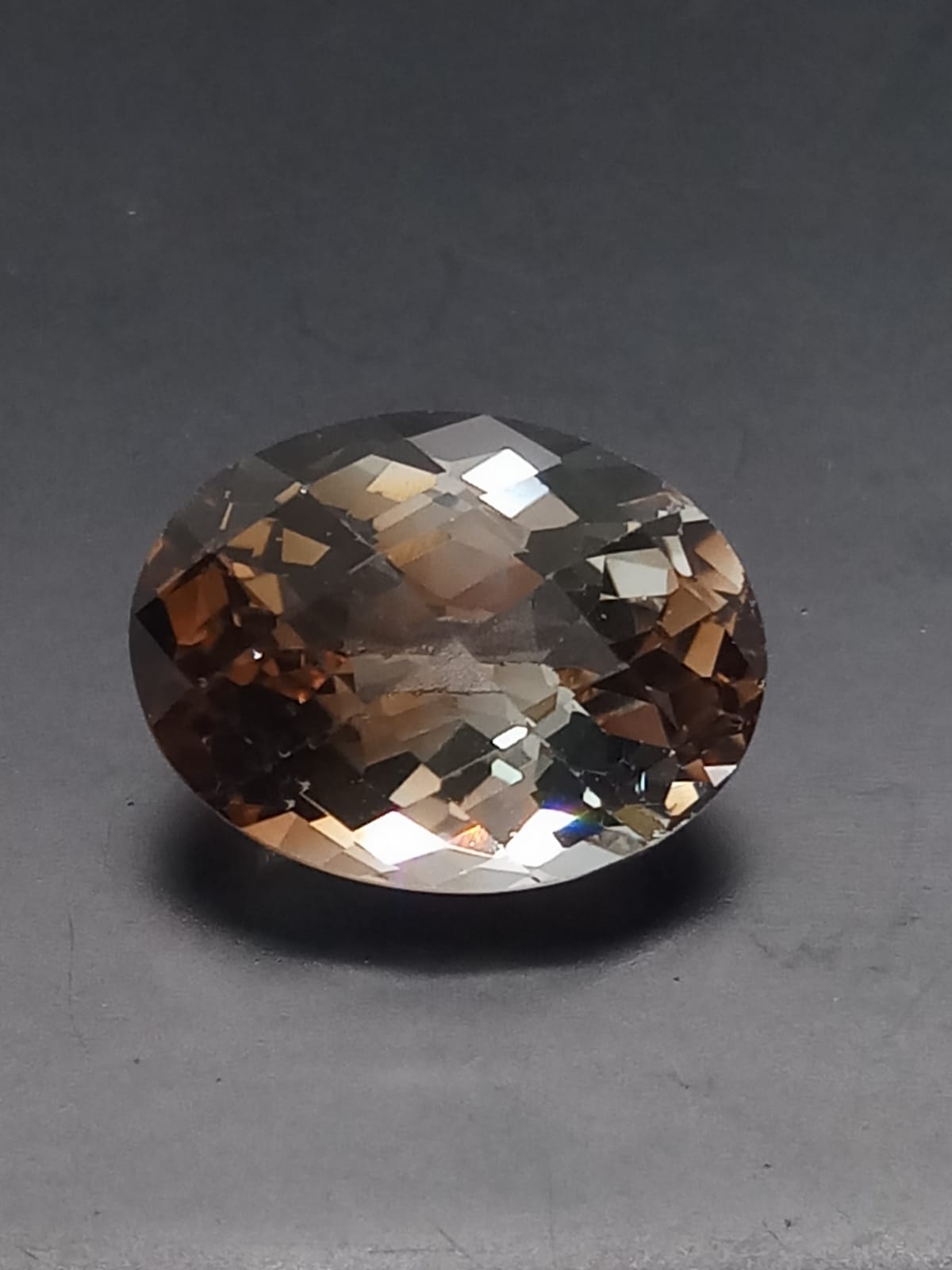 Natural Swiss Lab Certified Oval Shaped Bi-Color Topaz 12.54cts- BCQ102C7 (24)